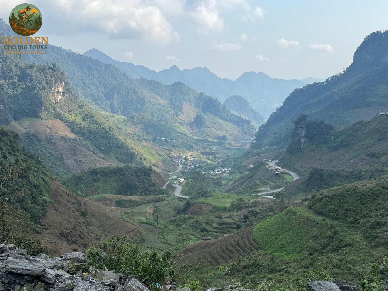 15-Day North Vietnam Cycling Tour: Hanoi, Sa Pa, Ha Giang & Ba Be